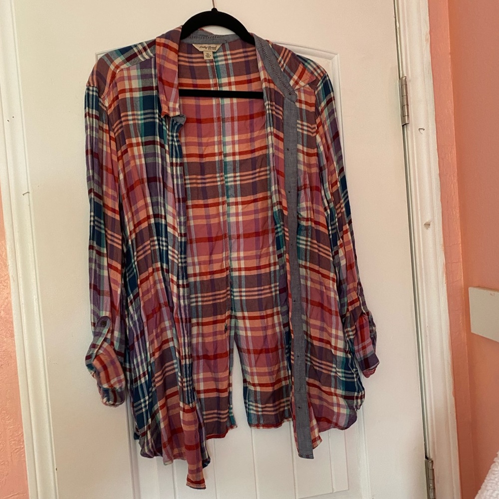 Lucky plaid button up